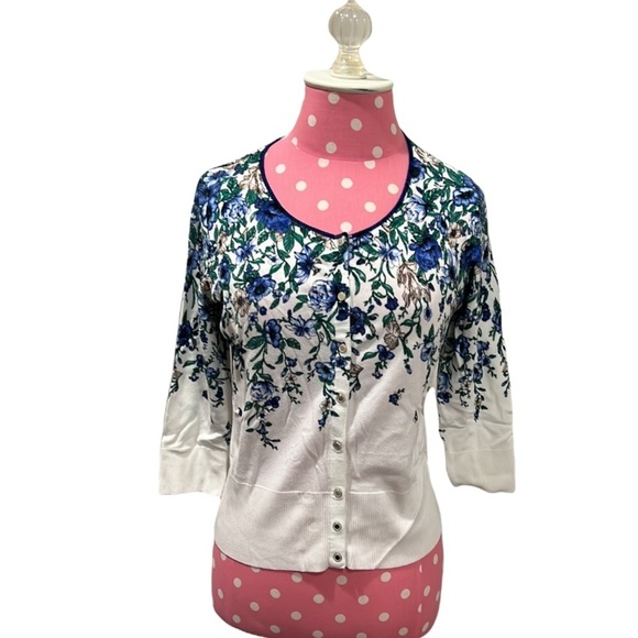 White House Black Market Sweaters - WHITE HOUSE BLACK MARKET green and blue SWEATER